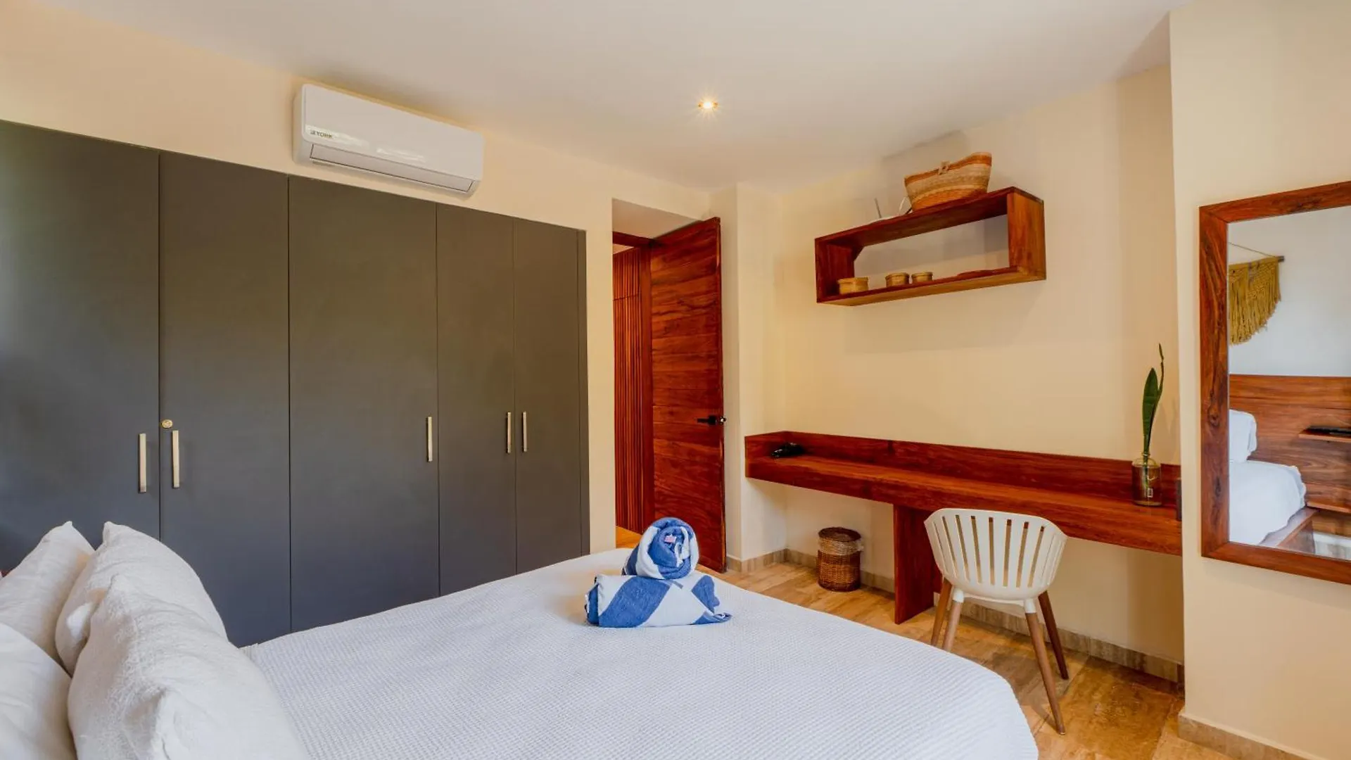 Beautiful 1Br With Jacuzzi 2 Blocks From Calle 7 Tulum Apartment